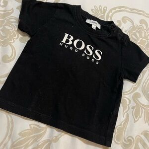 T shirt black